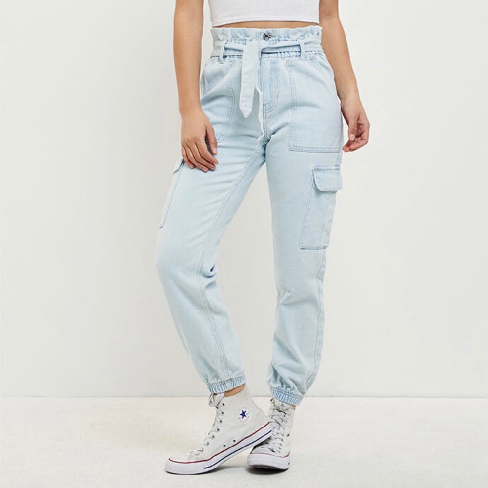 NWT Pacsun Light Denim Cargo High Waisted Joggers